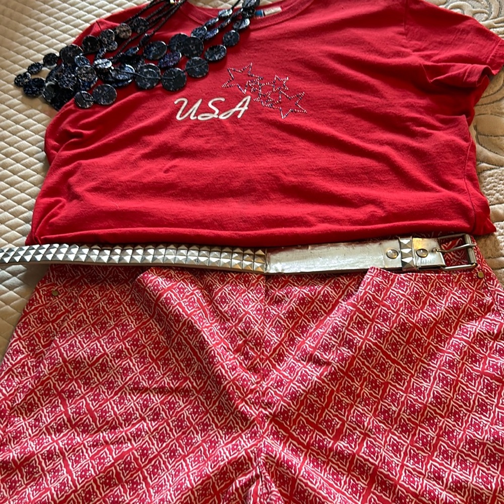 Adorable read, white and orange Chico’s casual pants